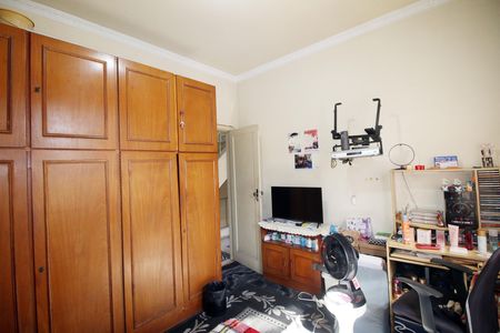 Casa à venda com 480m², 2 quartos e 5 vagasQuarto 2
