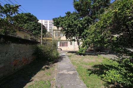 Casa à venda com 480m², 2 quartos e 5 vagasQuintal