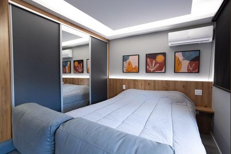 Studio à venda com 26m², 1 quarto e sem vaga Studio à venda com 26m², 1 quarto e sem vagaSala / Quarto