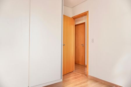 Apartamento para alugar com 180m², 3 quartos e 3 vagas Apartamento para alugar com 180m², 3 quartos e 3 vagasQuarto 2