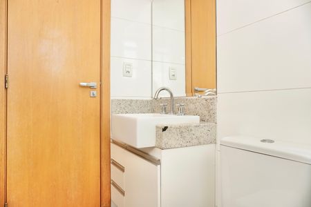 Apartamento para alugar com 180m², 3 quartos e 3 vagas Apartamento para alugar com 180m², 3 quartos e 3 vagasBanheiro Social