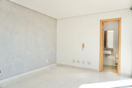 Apartamento para alugar com 180m², 3 quartos e 3 vagas Apartamento para alugar com 180m², 3 quartos e 3 vagasCobertura