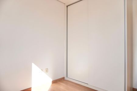 Apartamento para alugar com 180m², 3 quartos e 3 vagas Apartamento para alugar com 180m², 3 quartos e 3 vagasQuarto 2
