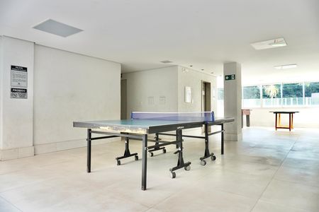 Apartamento para alugar com 180m², 3 quartos e 3 vagas Apartamento para alugar com 180m², 3 quartos e 3 vagasÁrea comum - Jogos