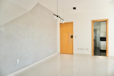 Apartamento para alugar com 180m², 3 quartos e 3 vagas Apartamento para alugar com 180m², 3 quartos e 3 vagasSala