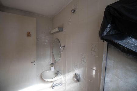 Casa para alugar com 96m², 3 quartos e sem vaga Casa para alugar com 96m², 3 quartos e sem vagaBanheiro da Suíte