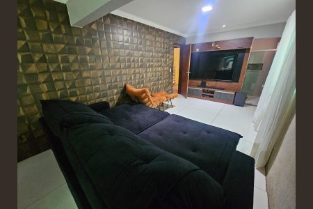 Casa à venda com 540m², 7 quartos e 4 vagas Casa à venda com 540m², 7 quartos e 4 vagasQuarto