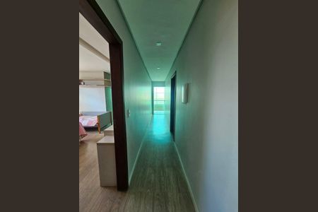Corredor de casa à venda com 7 quartos, 540m² em  Taguatinga Brasília, Brasília