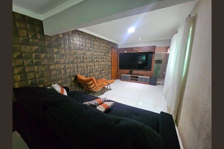 Sala de casa à venda com 7 quartos, 540m² em  Taguatinga Brasília, Brasília