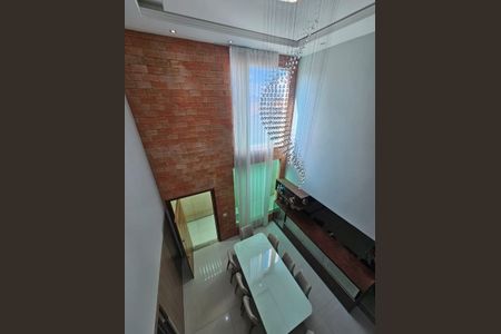 Casa à venda com 540m², 7 quartos e 4 vagas Casa à venda com 540m², 7 quartos e 4 vagasSala de Jantar