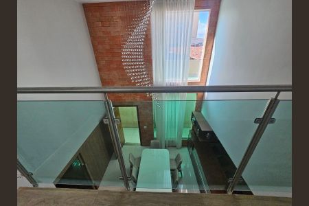 Casa à venda com 540m², 7 quartos e 4 vagas Casa à venda com 540m², 7 quartos e 4 vagasMezanino
