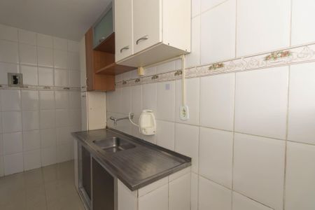 Apartamento para alugar com 74m², 2 quartos e 1 vaga Apartamento para alugar com 74m², 2 quartos e 1 vagaCozinha e Área de Serviço