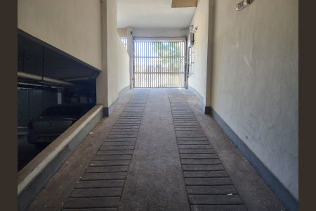 Garagem de apartamento para alugar com 2 quartos, 74m² em Coelho, São Gonçalo