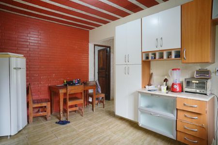 Casa para alugar com 1200m², 2 quartos e 2 vagas Casa para alugar com 1200m², 2 quartos e 2 vagasCozinha