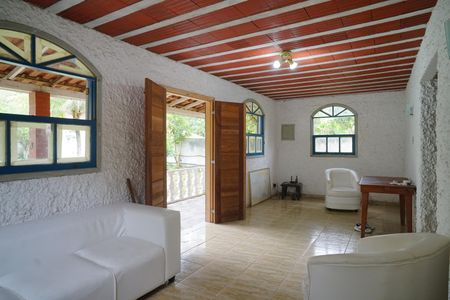 Casa para alugar com 1200m², 2 quartos e 2 vagas Casa para alugar com 1200m², 2 quartos e 2 vagasSala