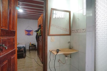 Casa para alugar com 1200m², 2 quartos e 2 vagas Casa para alugar com 1200m², 2 quartos e 2 vagasBanheiro do Quarto 2