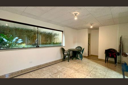 Apartamento à venda com 32m², 1 quarto e 1 vaga Apartamento à venda com 32m², 1 quarto e 1 vagaSalão de Festas
