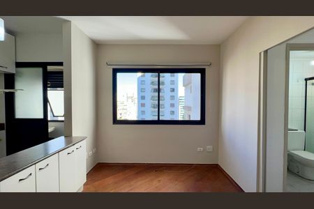 Apartamento à venda com 32m², 1 quarto e 1 vaga Apartamento à venda com 32m², 1 quarto e 1 vagaSala