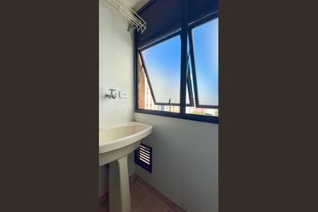 Apartamento à venda com 32m², 1 quarto e 1 vaga Apartamento à venda com 32m², 1 quarto e 1 vagaÁrea de Serviço