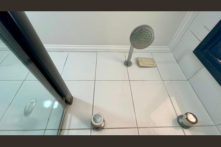Apartamento à venda com 32m², 1 quarto e 1 vaga Apartamento à venda com 32m², 1 quarto e 1 vagaBanheiro da Suíte