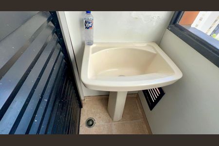 Apartamento à venda com 32m², 1 quarto e 1 vaga Apartamento à venda com 32m², 1 quarto e 1 vagaÁrea de Serviço