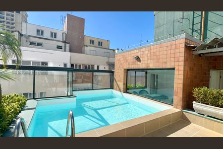Apartamento à venda com 32m², 1 quarto e 1 vaga Apartamento à venda com 32m², 1 quarto e 1 vagaPiscina
