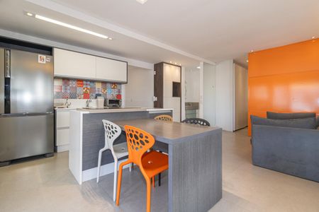 Studio à venda com 80m², 1 quarto e 1 vaga Studio à venda com 80m², 1 quarto e 1 vagaCozinha