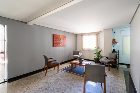 Apartamento para alugar com 47m², 2 quartos e 1 vaga Apartamento para alugar com 47m², 2 quartos e 1 vagaHall social