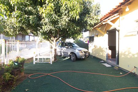 Jardim de casa à venda com 3 quartos, 155m² em Restinga, Porto Alegre