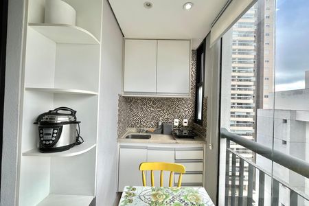 Cozinha de apartamento para alugar com 1 quarto, 33m² em Vila da Saúde, São Paulo
