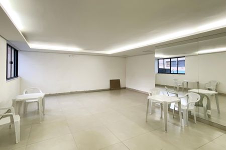 Área comum de apartamento para alugar com 2 quartos, 158m² em São Pedro, Belo Horizonte