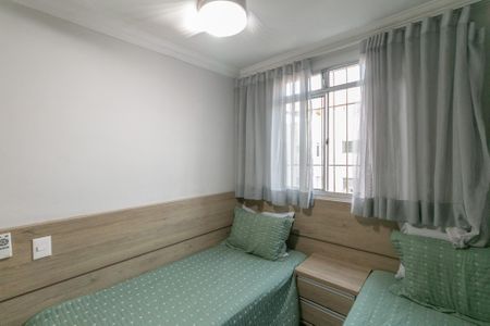 Apartamento à venda com 2 quartos, 114m² em Itapoã, Belo Horizonte