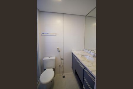 Apartamento para alugar com 71m², 2 quartos e 2 vagas Apartamento para alugar com 71m², 2 quartos e 2 vagasBanheiro da Suíte