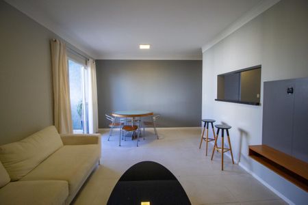 Apartamento para alugar com 71m², 2 quartos e 2 vagas Apartamento para alugar com 71m², 2 quartos e 2 vagasSala