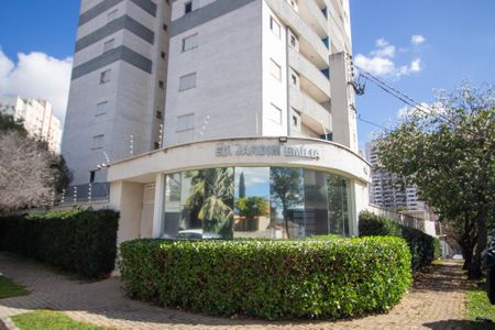 Apartamento para alugar com 71m², 2 quartos e 2 vagas Apartamento para alugar com 71m², 2 quartos e 2 vagasFachada