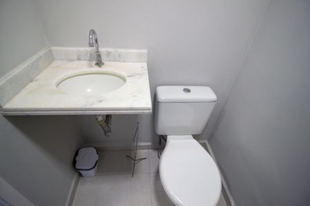 Apartamento para alugar com 71m², 2 quartos e 2 vagas Apartamento para alugar com 71m², 2 quartos e 2 vagasLavabo