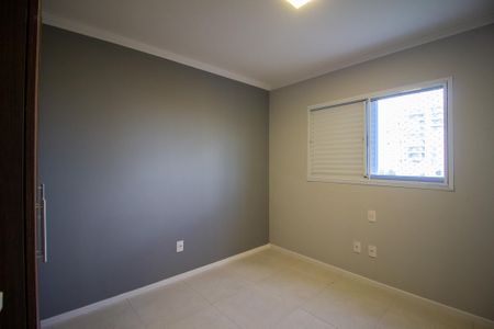 Apartamento para alugar com 71m², 2 quartos e 2 vagas Apartamento para alugar com 71m², 2 quartos e 2 vagasSuíte