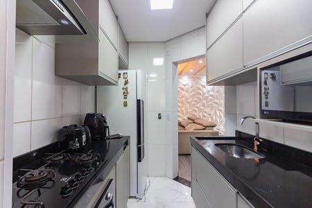 Cozinha de apartamento para alugar com 2 quartos, 58m² em Piratininga, Osasco
