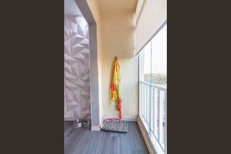 Sacada de apartamento para alugar com 2 quartos, 58m² em Piratininga, Osasco
