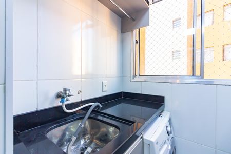 Área de Serviço de apartamento para alugar com 2 quartos, 58m² em Piratininga, Osasco
