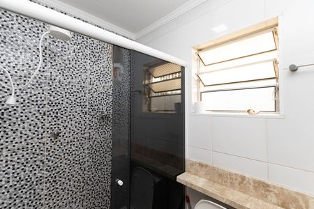 Casa para alugar com 120m², 3 quartos e 1 vaga Casa para alugar com 120m², 3 quartos e 1 vagaBanheiro 2