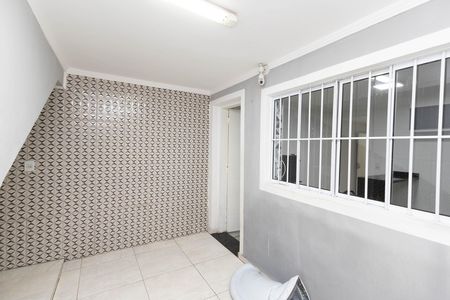 Casa para alugar com 120m², 3 quartos e 1 vaga Casa para alugar com 120m², 3 quartos e 1 vagaÁrea de Serviço