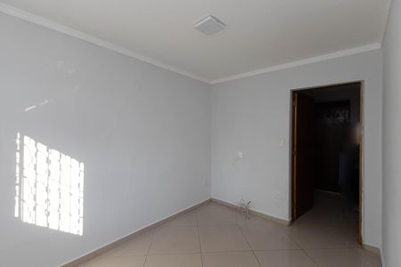 Casa para alugar com 120m², 3 quartos e 1 vaga Casa para alugar com 120m², 3 quartos e 1 vagaQuarto 3
