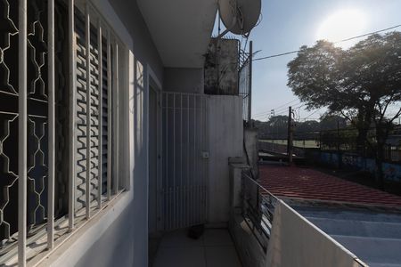 Casa para alugar com 120m², 3 quartos e 1 vaga Casa para alugar com 120m², 3 quartos e 1 vagaVaranda