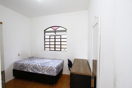 Casa à venda com 6 quartos, 200m² em Ventosa, Belo Horizonte