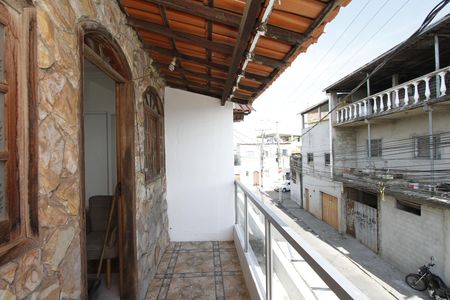 Casa à venda com 6 quartos, 200m² em Ventosa, Belo Horizonte