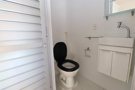 Casa de condomínio para alugar com 120m², 2 quartos e 1 vaga Casa de condomínio para alugar com 120m², 2 quartos e 1 vagaBanheiro cobertura