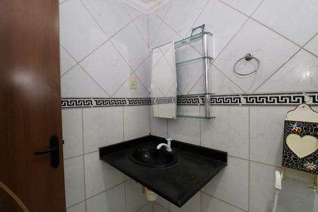 Casa de condomínio para alugar com 120m², 2 quartos e 1 vaga Casa de condomínio para alugar com 120m², 2 quartos e 1 vagaBanheiro
