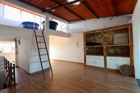 Casa de condomínio para alugar com 120m², 2 quartos e 1 vaga Casa de condomínio para alugar com 120m², 2 quartos e 1 vagaCobertura