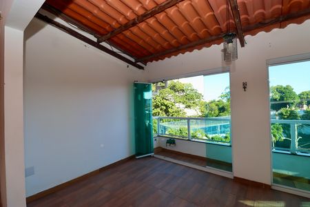 Casa de condomínio para alugar com 120m², 2 quartos e 1 vaga Casa de condomínio para alugar com 120m², 2 quartos e 1 vagaCobertura